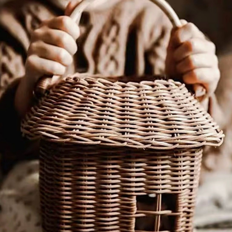 Little house basket